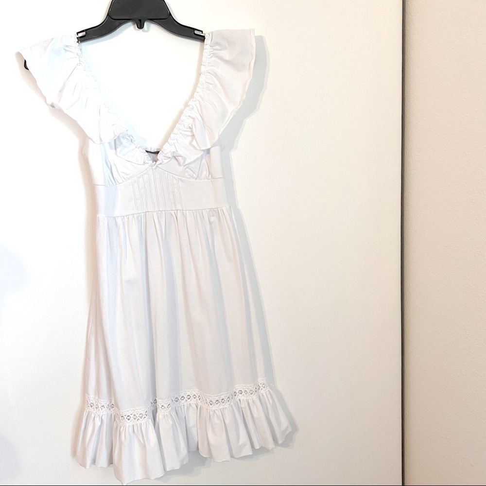 Lipsy London white size 6 dress